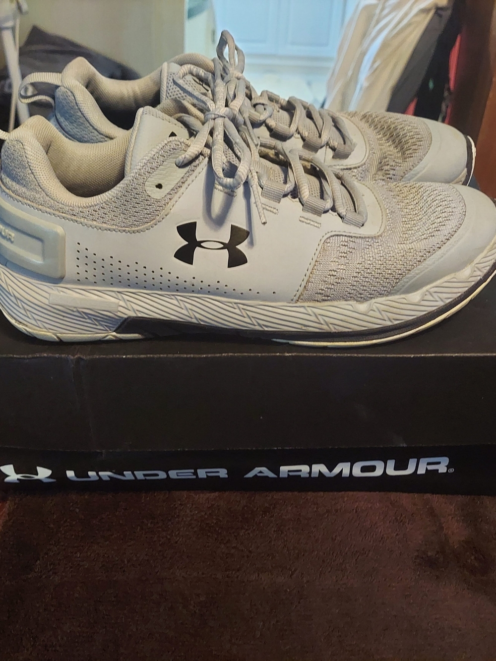 Under Armour Light Gray Athletic Shoes with Mesh Upper